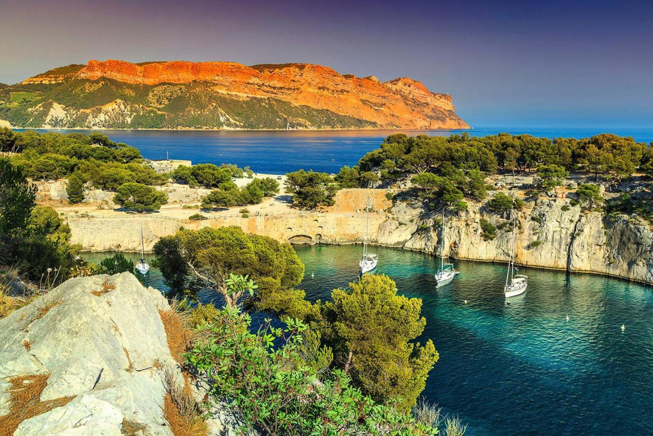 Maison Provencale - 2 Chambres - 2,5Km De La Plage กาซีส์ ภายนอก รูปภาพ