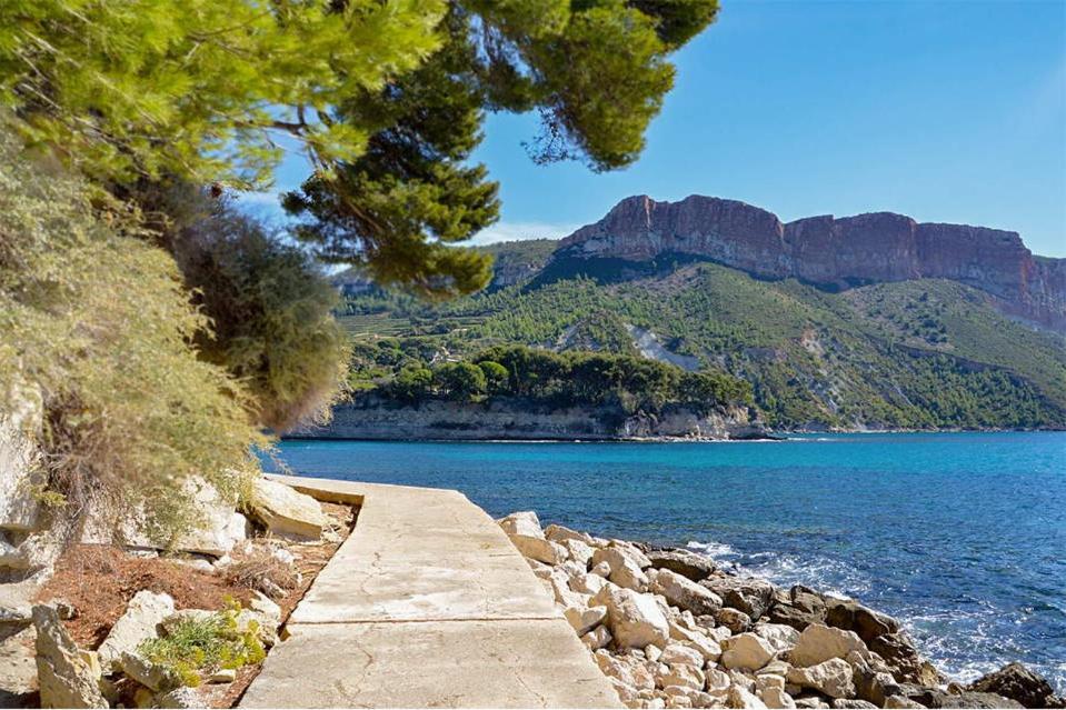 Maison Provencale - 2 Chambres - 2,5Km De La Plage กาซีส์ ภายนอก รูปภาพ